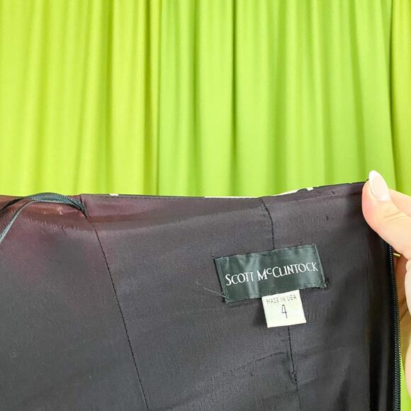 90s Vintage Black and White Floral Print Strapless Trumpet Gown - Picture 5 of 5